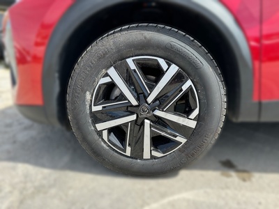 Peugeot 2008 PureTech 100 S&S Active 75 kW (100 CV) 13 Peugeot 2008 PureTech 100 S&S Active 75 kW (100 CV) 13