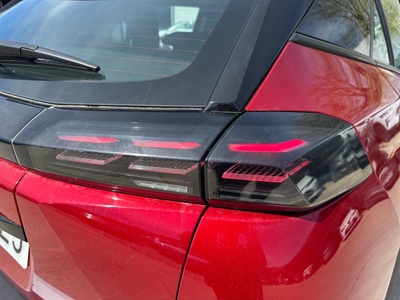 Peugeot 2008 PureTech 100 S&S Active 75 kW (100 CV) 17 Peugeot 2008 PureTech 100 S&S Active 75 kW (100 CV) 17