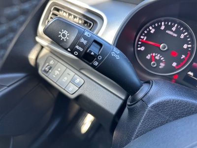 Kia Stonic 1.2 DPi Concept 62 kW (84 CV) 20 Kia Stonic 1.2 DPi Concept 62 kW (84 CV) 20