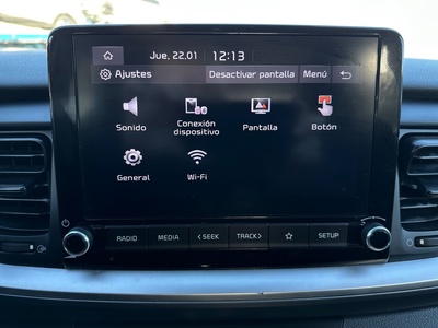 Kia Stonic 1.2 DPi Concept 62 kW (84 CV) 18 Kia Stonic 1.2 DPi Concept 62 kW (84 CV) 18