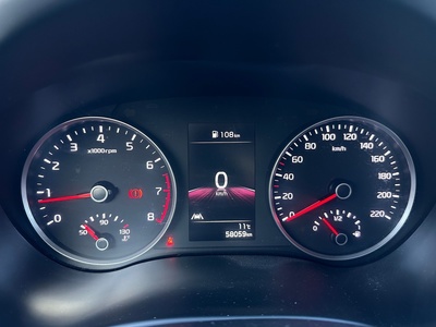 Kia Stonic 1.2 DPi Concept 62 kW (84 CV) 10 Kia Stonic 1.2 DPi Concept 62 kW (84 CV) 10