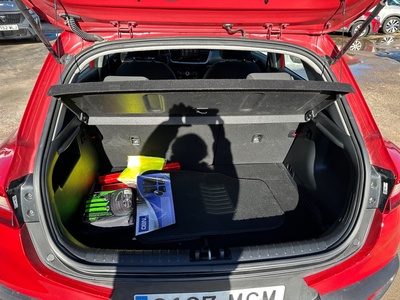 Kia Stonic 1.2 DPi Concept 62 kW (84 CV) 6 Kia Stonic 1.2 DPi Concept 62 kW (84 CV) 6