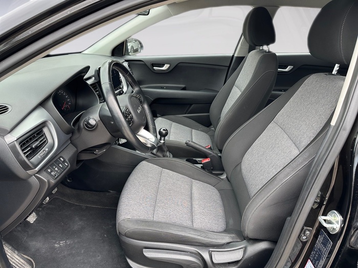 Kia Stonic 1.2 DPi Drive 62 kW (84 CV) Vehículo usado en Madrid Kia Stonic 1.2 DPi Drive 62 kW (84 CV) Vehículo usado en Madrid