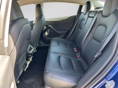 Tesla Model 3 Performance AWD 377 kW (513 CV) 12 Tesla Model 3 Performance AWD 377 kW (513 CV) 12