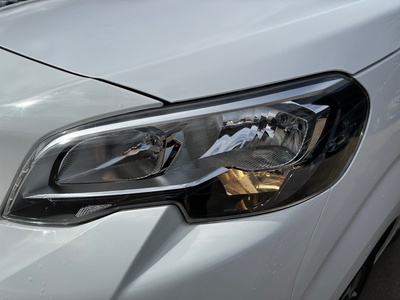 Peugeot Expert Furgon BlueHDi 120 S&S Pro Standard 88 kW (120 CV) 16 Peugeot Expert Furgon BlueHDi 120 S&S Pro Standard 88 kW (120 CV) 16