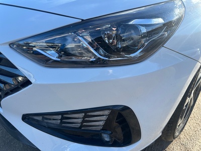 Hyundai i30 1.0 TGDI 48V N-Line 88 kW (120 CV) 16 Hyundai i30 1.0 TGDI 48V N-Line 88 kW (120 CV) 16