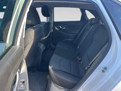 Hyundai i30 1.0 TGDI 48V N-Line 88 kW (120 CV) 12 Hyundai i30 1.0 TGDI 48V N-Line 88 kW (120 CV) 12