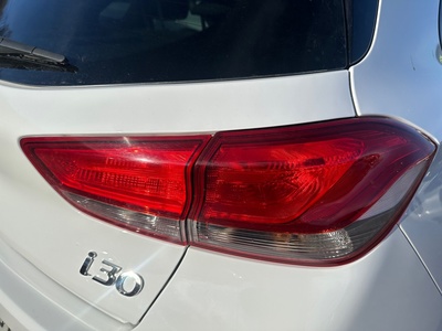 Hyundai i30 1.0 TGDI 48V N-Line 88 kW (120 CV) 17 Hyundai i30 1.0 TGDI 48V N-Line 88 kW (120 CV) 17