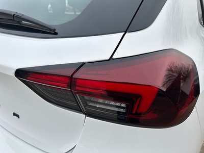 Opel Corsa 1.2T XHL GS 74 kW (100 CV) 17 Opel Corsa 1.2T XHL GS 74 kW (100 CV) 17