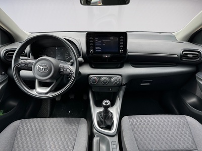 Toyota Yaris 1.0 53 kW (72 CV) 8 Toyota Yaris 1.0 53 kW (72 CV) 8