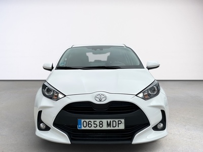 Toyota Yaris 1.0 53 kW (72 CV) 2 Toyota Yaris 1.0 53 kW (72 CV) 2