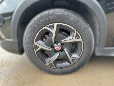 Fiat Tipo 1.5 Hybrid City Cross DCT 96 kW (130 CV) 13 Fiat Tipo 1.5 Hybrid City Cross DCT 96 kW (130 CV) 13