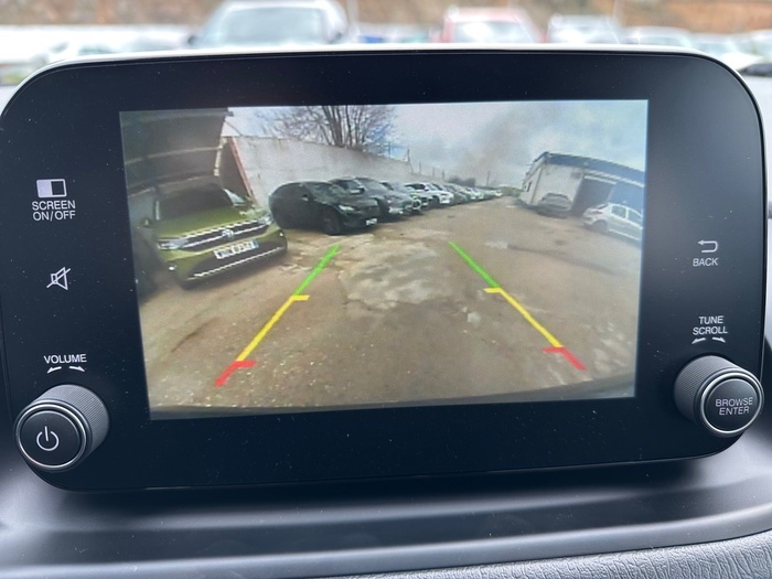 Fiat Tipo 1.5 Hybrid City Cross DCT 96 kW (130 CV) Vehículo usado en Madrid Fiat Tipo 1.5 Hybrid City Cross DCT 96 kW (130 CV) Vehículo usado en Madrid