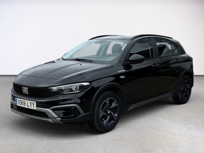 Fiat Tipo 1.5 Hybrid City Cross DCT 96 kW (130 CV) 1 Fiat Tipo 1.5 Hybrid City Cross DCT 96 kW (130 CV) 1