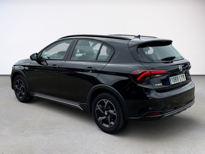 Fiat Tipo 1.5 Hybrid City Cross DCT 96 kW (130 CV) 7 Fiat Tipo 1.5 Hybrid City Cross DCT 96 kW (130 CV) 7