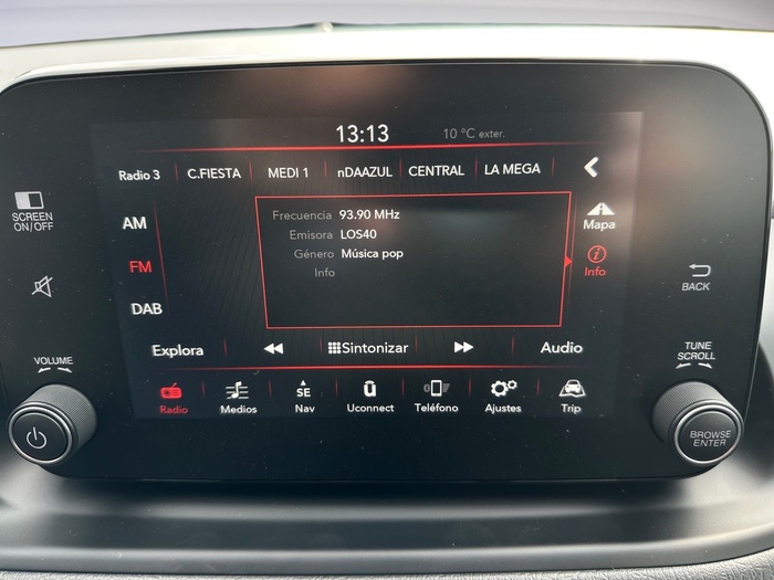 Fiat Tipo 1.5 Hybrid City Cross DCT 96 kW (130 CV) Vehículo usado en Madrid Fiat Tipo 1.5 Hybrid City Cross DCT 96 kW (130 CV) Vehículo usado en Madrid