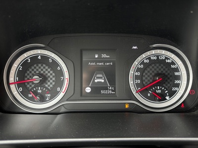 Hyundai i20 1.2 MPI SLE 63 kW (85 CV) 10 Hyundai i20 1.2 MPI SLE 63 kW (85 CV) 10