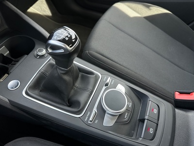 Audi Q2 Advanced 30 TFSI 81 kW (110 CV) 14 Audi Q2 Advanced 30 TFSI 81 kW (110 CV) 14