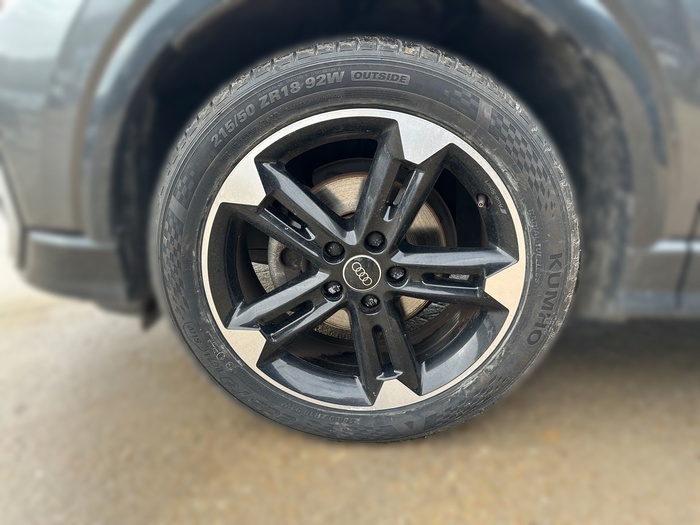 Audi Q2 S line 35 TFSI 110 kW (150 CV) Vehículo usado en Madrid Audi Q2 S line 35 TFSI 110 kW (150 CV) Vehículo usado en Madrid