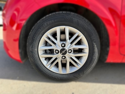 Kia Picanto 1.0 DPi AMT GT Line 49 kW (67 CV) 13 Kia Picanto 1.0 DPi AMT GT Line 49 kW (67 CV) 13