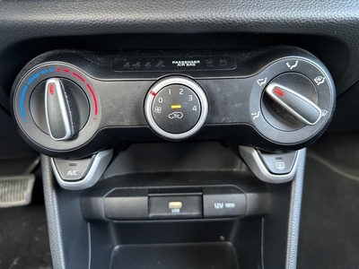 Kia Picanto 1.0 DPi AMT GT Line 49 kW (67 CV) 19 Kia Picanto 1.0 DPi AMT GT Line 49 kW (67 CV) 19