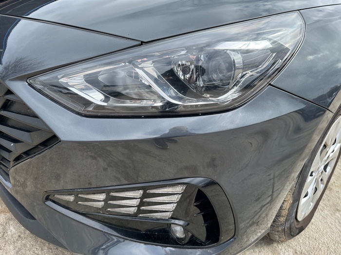 Hyundai i30 1.5 DPI Essence 81 kW (110 CV) Vehículo usado en Madrid Hyundai i30 1.5 DPI Essence 81 kW (110 CV) Vehículo usado en Madrid