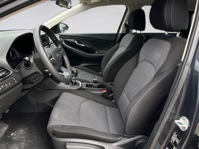 Hyundai i30 1.5 DPI Essence 81 kW (110 CV) 11 Hyundai i30 1.5 DPI Essence 81 kW (110 CV) 11