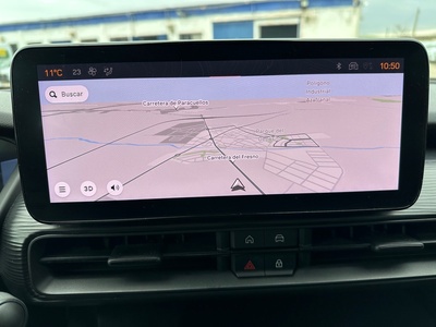 Jeep Avenger 1.2 G Altitude 74 kW (100 CV) 18 Jeep Avenger 1.2 G Altitude 74 kW (100 CV) 18