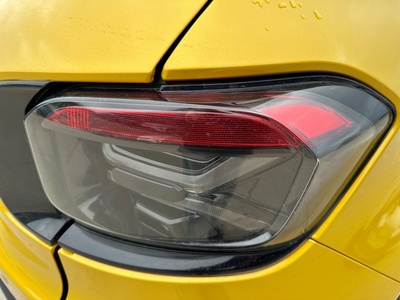 Jeep Avenger 1.2 G Altitude 74 kW (100 CV) 17 Jeep Avenger 1.2 G Altitude 74 kW (100 CV) 17