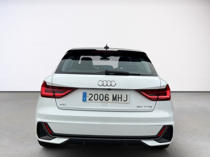 Audi A1 Sportback Adrenalin edition 30 TFSI 81 kW (110 CV) Vehículo usado en Madrid Audi A1 Sportback Adrenalin edition 30 TFSI 81 kW (110 CV) Vehículo usado en Madrid