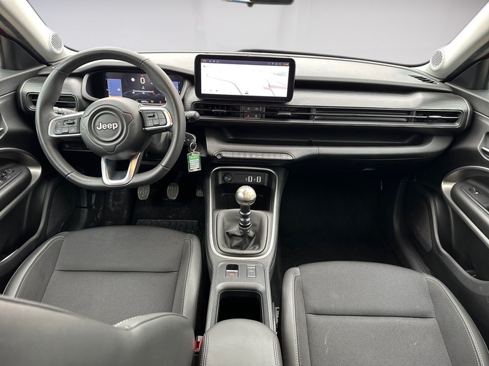 Jeep Avenger 1.2 G Avenger 74 kW (100 CV) Vehículo usado en Madrid Jeep Avenger 1.2 G Avenger 74 kW (100 CV) Vehículo usado en Madrid