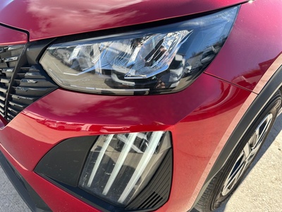 Peugeot 2008 PureTech 100 S&S Active 75 kW (100 CV) 16 Peugeot 2008 PureTech 100 S&S Active 75 kW (100 CV) 16