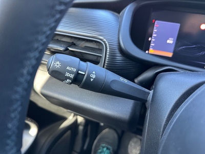 Jeep Avenger 1.2 G Altitude 74 kW (100 CV) 20 Jeep Avenger 1.2 G Altitude 74 kW (100 CV) 20