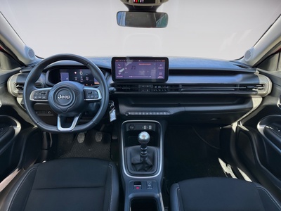 Jeep Avenger 1.2 G Altitude 74 kW (100 CV) 8 Jeep Avenger 1.2 G Altitude 74 kW (100 CV) 8