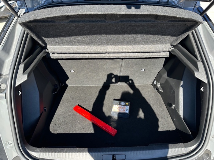 Peugeot 2008 PureTech 100 S&S Active 75 kW (100 CV) Vehículo usado en Madrid Peugeot 2008 PureTech 100 S&S Active 75 kW (100 CV) Vehículo usado en Madrid