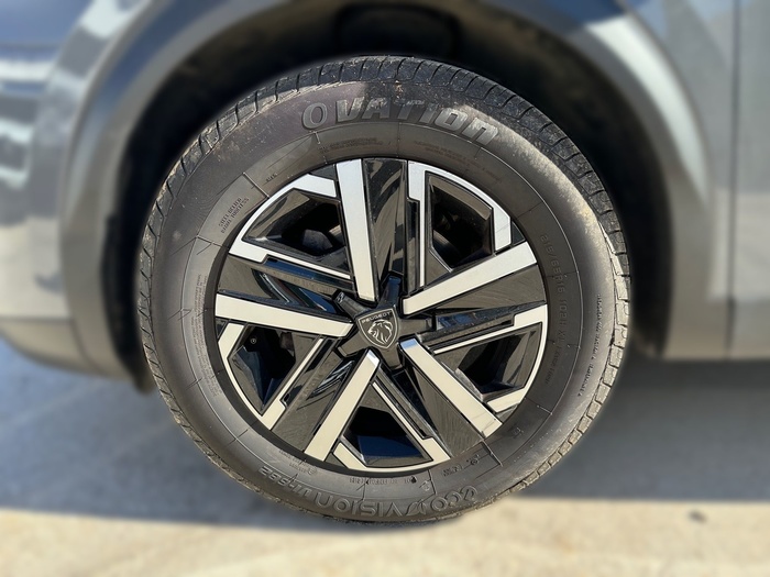 Peugeot 2008 PureTech 100 S&S Active 75 kW (100 CV) Vehículo usado en Madrid Peugeot 2008 PureTech 100 S&S Active 75 kW (100 CV) Vehículo usado en Madrid