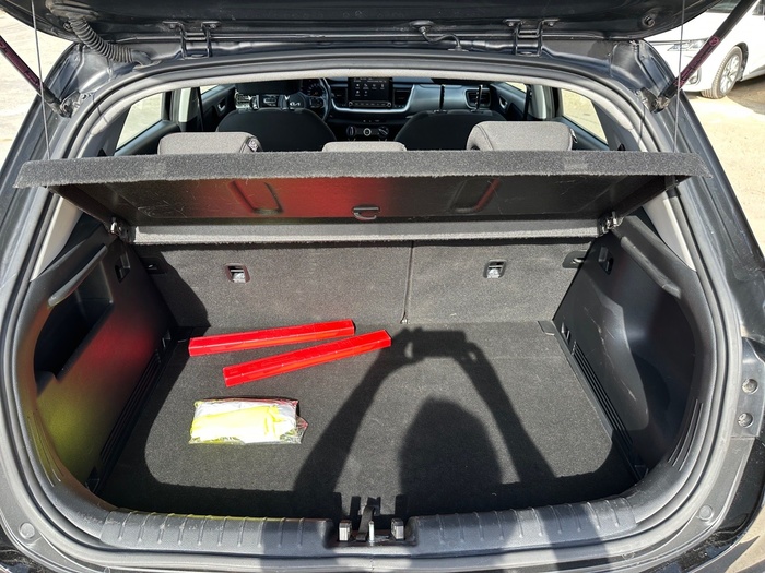 Kia Stonic 1.2 DPi Concept 62 kW (84 CV) Vehículo usado en Madrid Kia Stonic 1.2 DPi Concept 62 kW (84 CV) Vehículo usado en Madrid