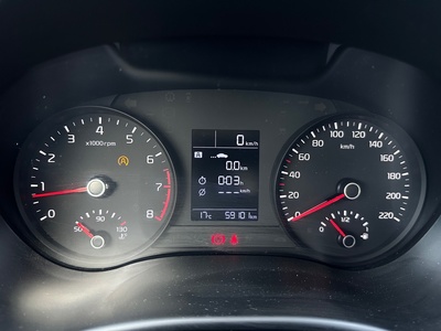 Kia Stonic 1.2 DPi Concept 62 kW (84 CV) 10 Kia Stonic 1.2 DPi Concept 62 kW (84 CV) 10