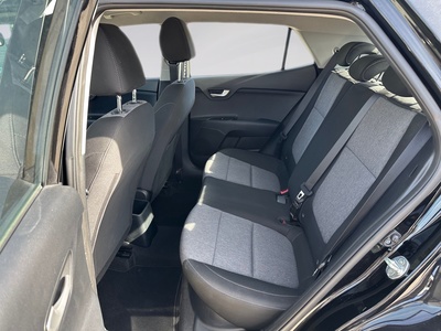 Kia Stonic 1.2 DPi Concept 62 kW (84 CV) 12 Kia Stonic 1.2 DPi Concept 62 kW (84 CV) 12