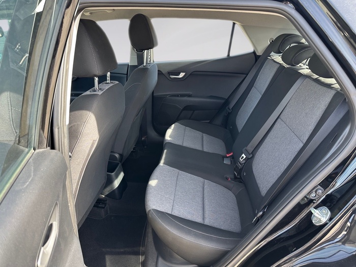 Kia Stonic 1.2 DPi Concept 62 kW (84 CV) Vehículo usado en Madrid Kia Stonic 1.2 DPi Concept 62 kW (84 CV) Vehículo usado en Madrid