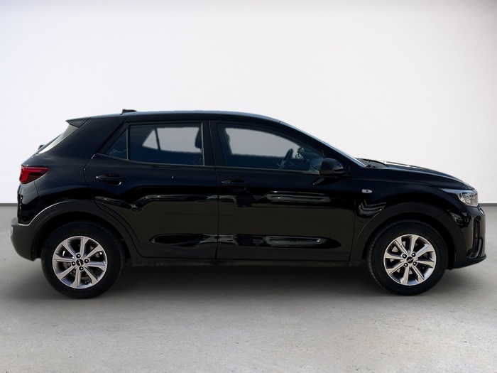 Kia Stonic 1.2 DPi Concept 62 kW (84 CV) Vehículo usado en Madrid Kia Stonic 1.2 DPi Concept 62 kW (84 CV) Vehículo usado en Madrid