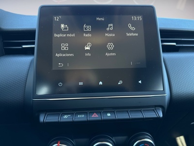 Renault Clio Equilibre TCe 66 kW (90 CV) 15 Renault Clio Equilibre TCe 66 kW (90 CV) 15