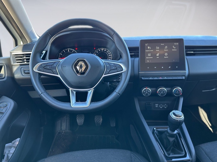 Renault Clio Equilibre TCe 66 kW (90 CV) Vehículo usado en Madrid Renault Clio Equilibre TCe 66 kW (90 CV) Vehículo usado en Madrid