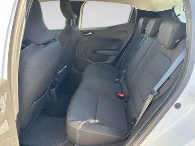 Renault Clio Equilibre TCe 66 kW (90 CV) 12 Renault Clio Equilibre TCe 66 kW (90 CV) 12