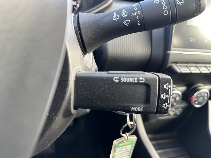 Renault Clio Equilibre TCe 66 kW (90 CV) Vehículo usado en Madrid Renault Clio Equilibre TCe 66 kW (90 CV) Vehículo usado en Madrid