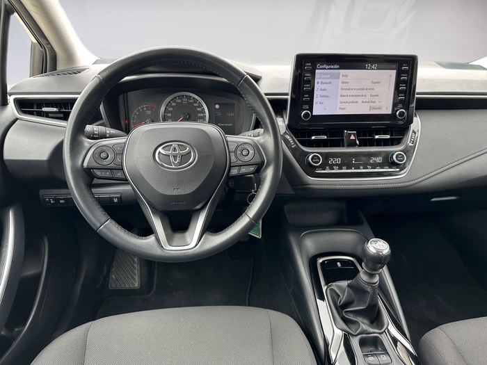 Toyota Corolla Sedan 1.5 92 Kw (125 Cv) Vehículo usado en Madrid Toyota Corolla Sedan 1.5 92 Kw (125 Cv) Vehículo usado en Madrid