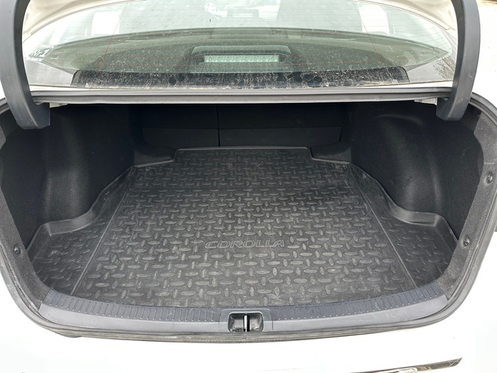 Toyota Corolla Sedan 1.5 92 Kw (125 Cv) Vehículo usado en Madrid Toyota Corolla Sedan 1.5 92 Kw (125 Cv) Vehículo usado en Madrid