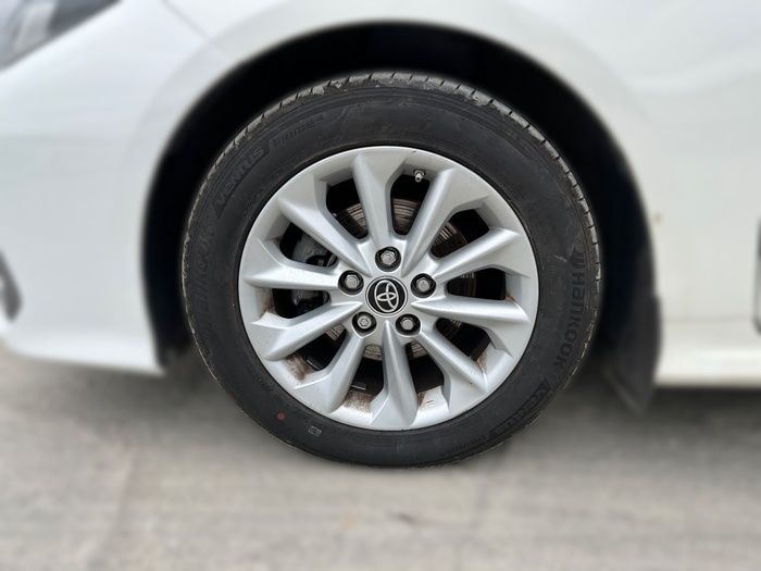 Toyota Corolla Sedan 1.5 92 Kw (125 Cv) Vehículo usado en Madrid Toyota Corolla Sedan 1.5 92 Kw (125 Cv) Vehículo usado en Madrid