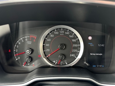 Toyota Corolla Sedan 1.5 92 Kw (125 Cv) 10 Toyota Corolla Sedan 1.5 92 Kw (125 Cv) 10