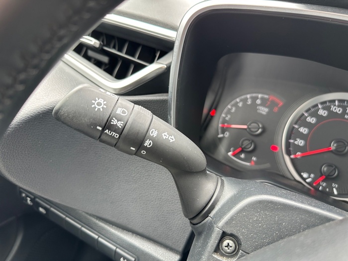 Toyota Corolla Sedan 1.5 92 Kw (125 Cv) Vehículo usado en Madrid Toyota Corolla Sedan 1.5 92 Kw (125 Cv) Vehículo usado en Madrid